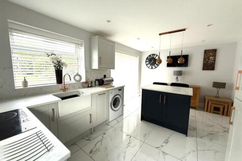 71 old eaton kit 23.jpeg