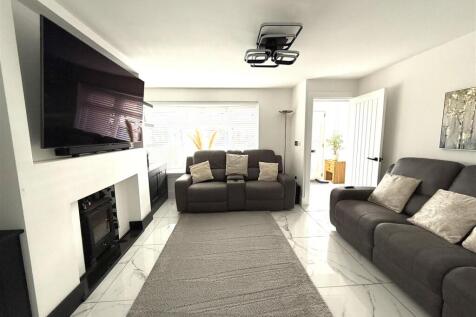 71 old eaton lounge.jpeg