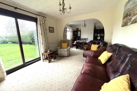 1 pipe lounge 4.jpeg