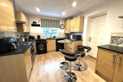 25 st john kit w.jpeg