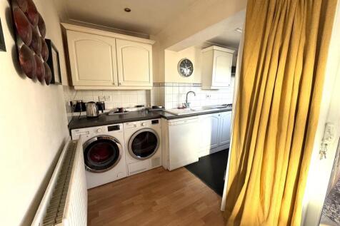 5 cockett s kirt.jpeg