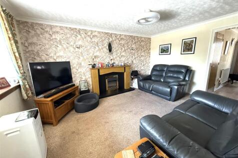 12 sheringham new 3.jpeg