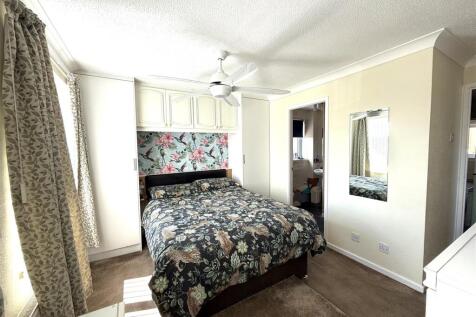 12 sheringham new 2.jpeg