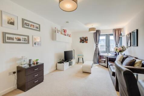 Flat 5 Bronnley Cour