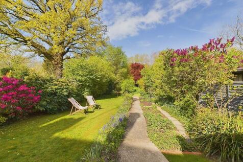 Garden with sun