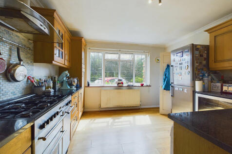 kitchen to front