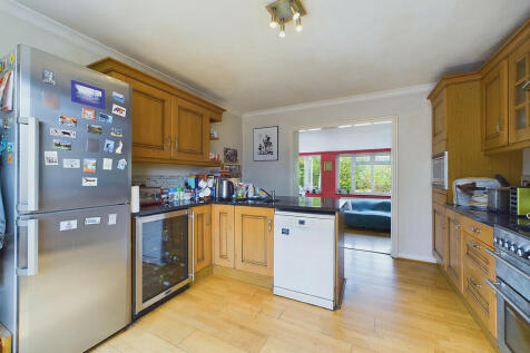 kitchen to garden...