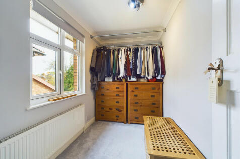 bedroom2