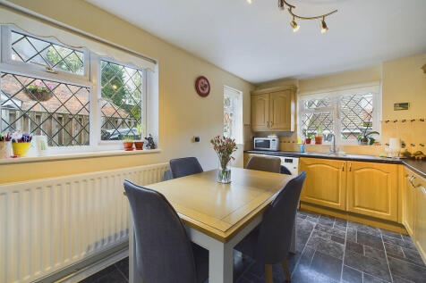 kitchen main