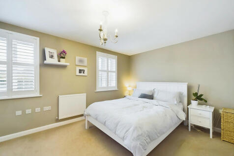 Main Bedroom1