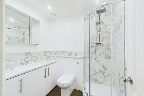 Ensuite Shower Ro...