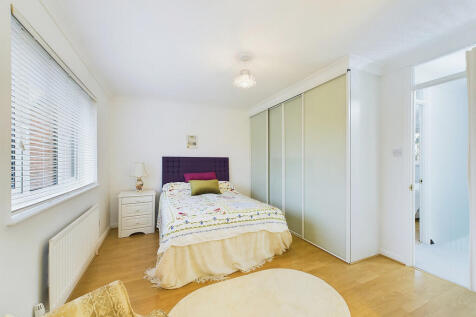 Main Bedroom1