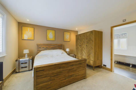 Main Bedroom to E...