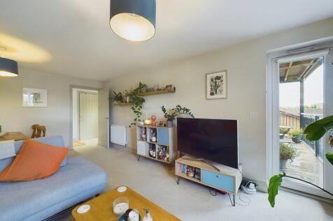 Sitting Room to B...