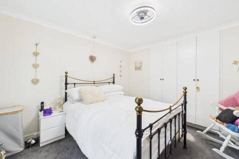 bedroom1