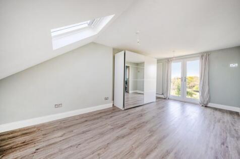 Loft Bedroom 1