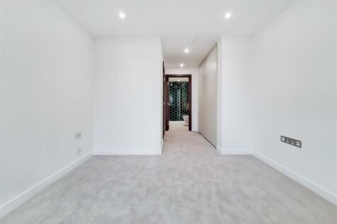 2_Main Bedroom-1.jpg