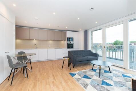 5 Kingwood Apartments-3.jpg