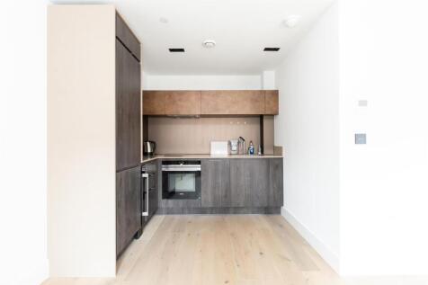 Flat 2  ,  6 Exchange Gardens-7.jpg