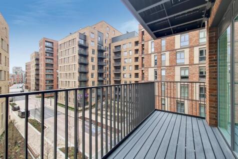 6_Balcony-0.jpg
