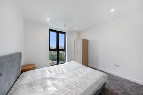 Apartment 1604, 1 Boxwood Gardens  - aqOyna8VnId4W