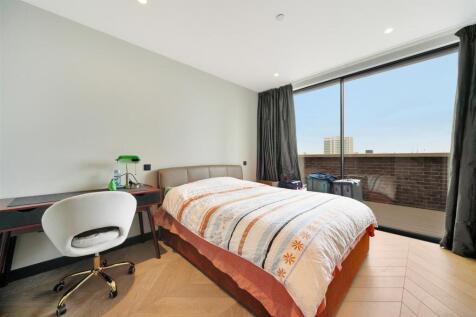 Apartment A71, 101-103 Cleveland Street - AwqWqWhg