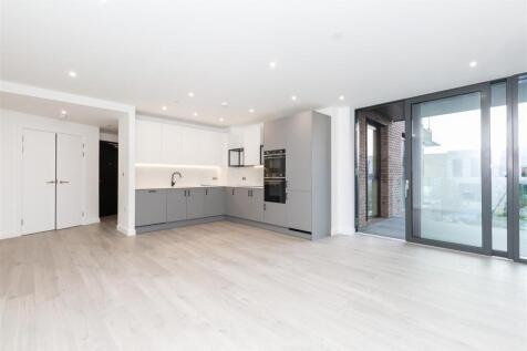 185 Willowbrook House-4.jpg