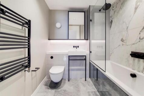 6_Bathroom-0.jpg