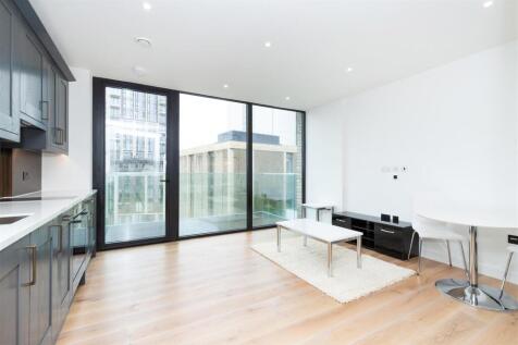 128 Emery Wharf-1.jpg