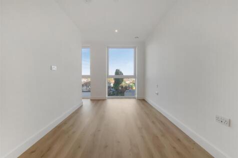 4_Bedroom-1.jpg