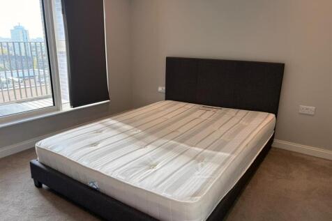 WhatsApp Image 2025-10-28 at 11.55.29_9e69b93c.jpg