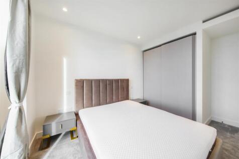 Apartment 3309, 67, Harcourt Tower, Marsh Wall - b