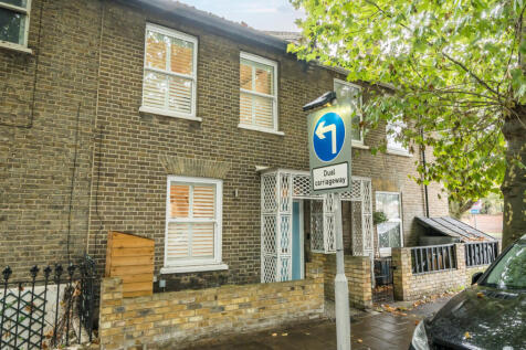 1356829-3-68dfb56...