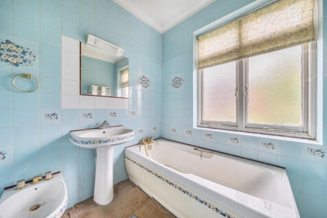 1356438-8-68f7abb...