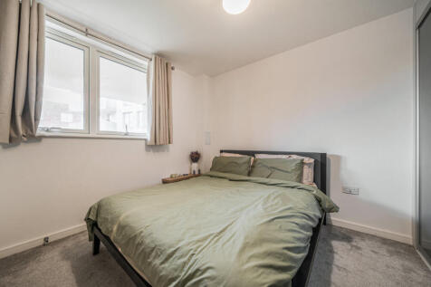 1372043-16-68f9f6...