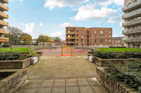 1372043-2-68f9f58...