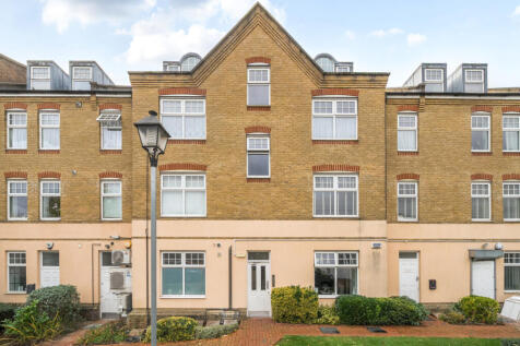 1370317-2-69089ca...