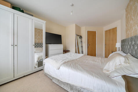 1370317-19-69089d...