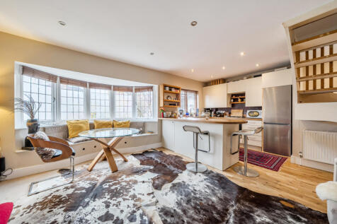 1373474-7-6908c3f...