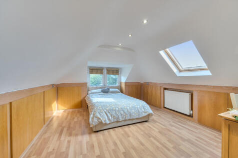 1374418-1-6904627...