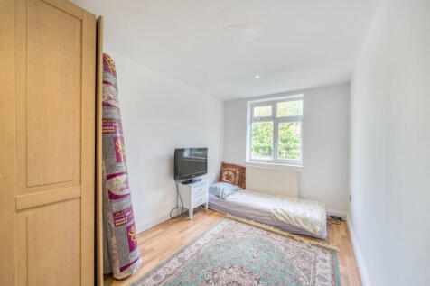 1374418-11-690463...