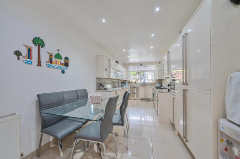 1374418-17-690464...