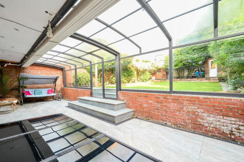 1374418-22-690464...