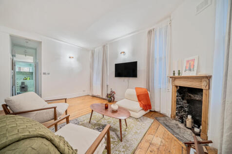 1383868-15-692475...