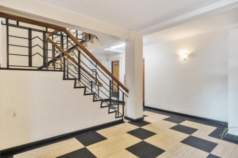 1329047-16-68838a...