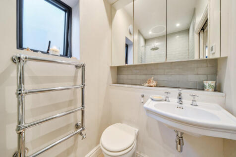 1386411-7-6930209...