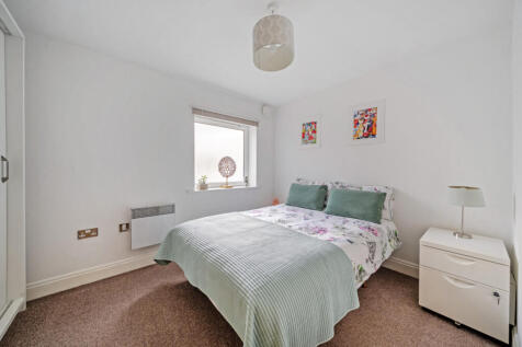 1388313-17-693982...