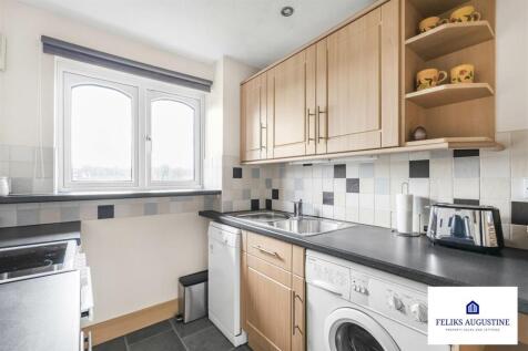 Kitchen 4.jpg