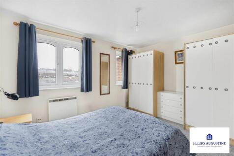 Bedroom 3.jpg