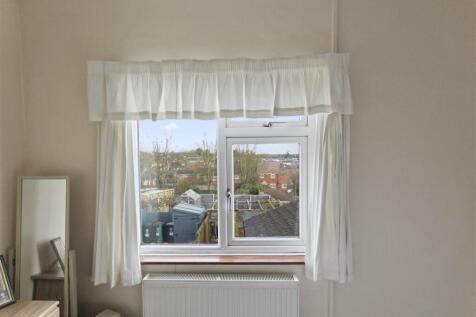 Finedon Road  (16).jpg